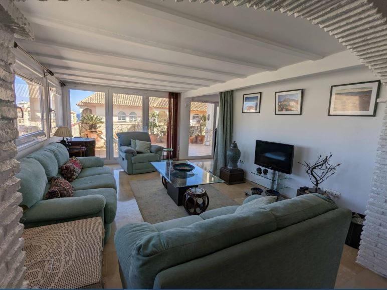 Appartamento Sea View Penthouse Fuengirola Esterno foto